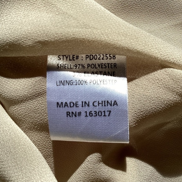 Princess Polly NWT Deliah Champagne Satin Long Sleeve Mini Dress Size 8 - Picture 8 of 9